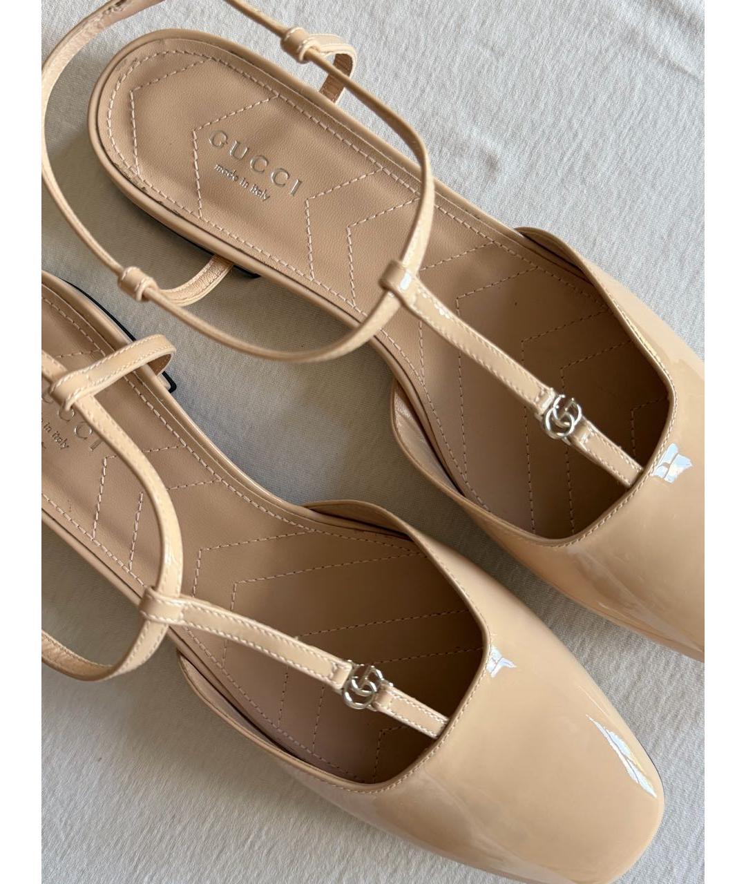 GUCCI Бежевые туфли из лакированной кожи, фото 3