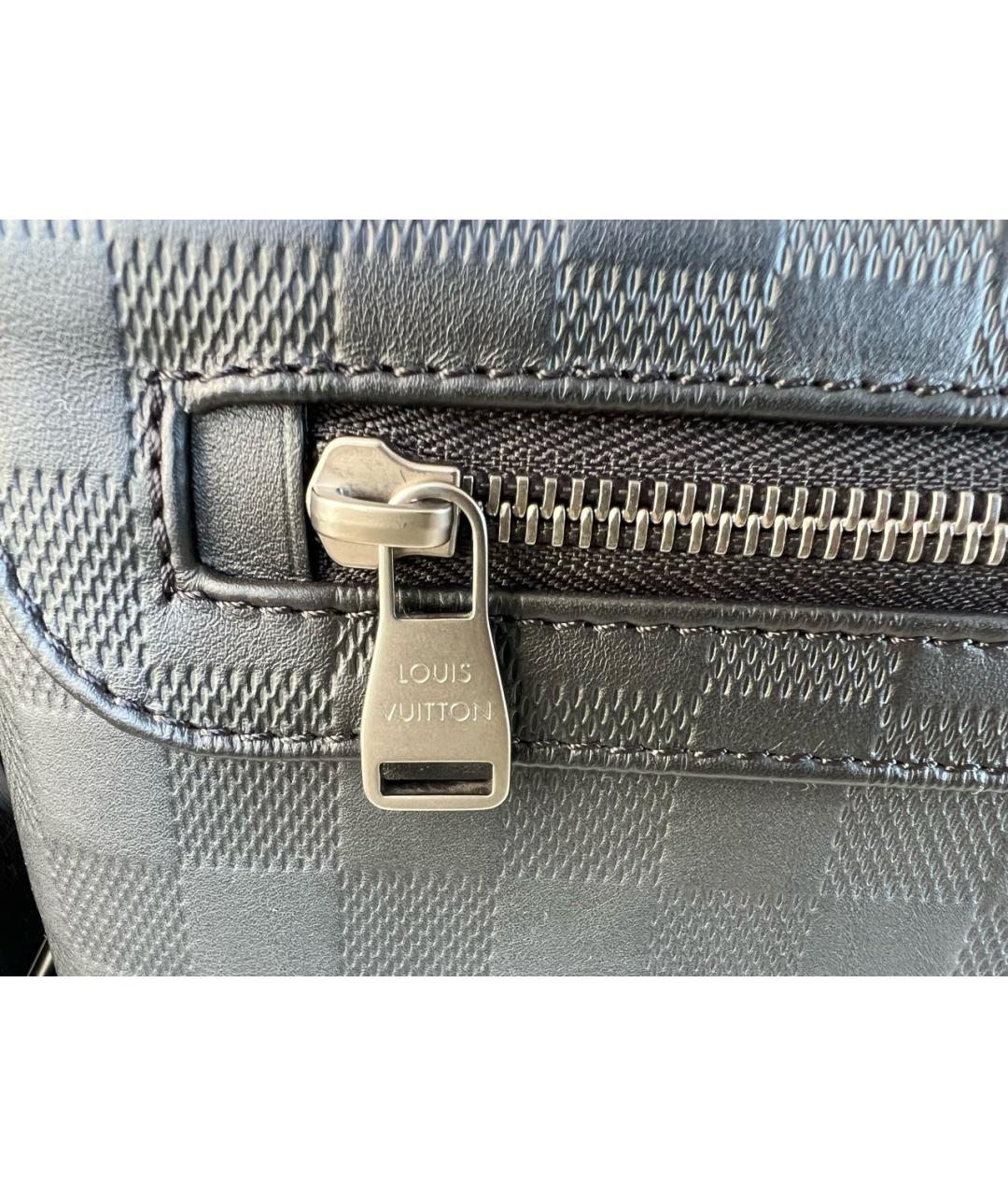 LOUIS VUITTON Черная кожаная сумка на плечо, фото 7