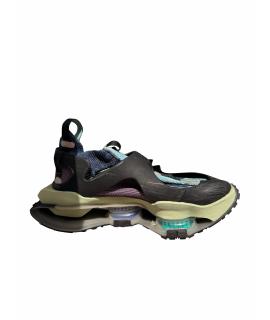 NIKE Низкие кроссовки / кеды