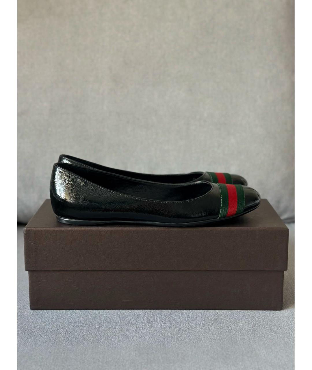GUCCI Черные балетки из лакированной кожи, фото 3