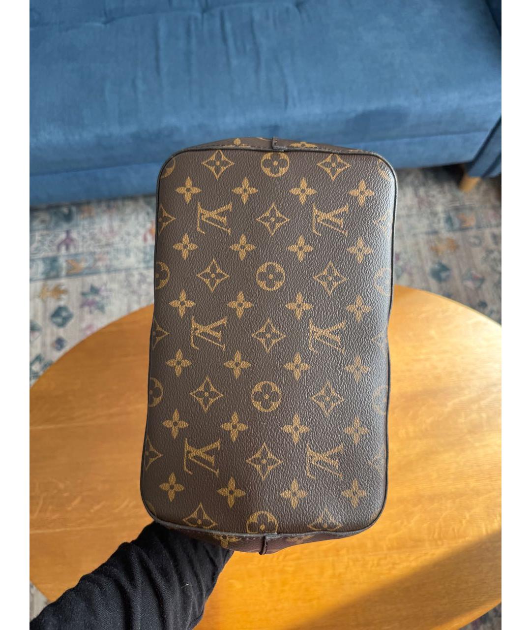 LOUIS VUITTON Коричневый кожаный рюкзак, фото 5