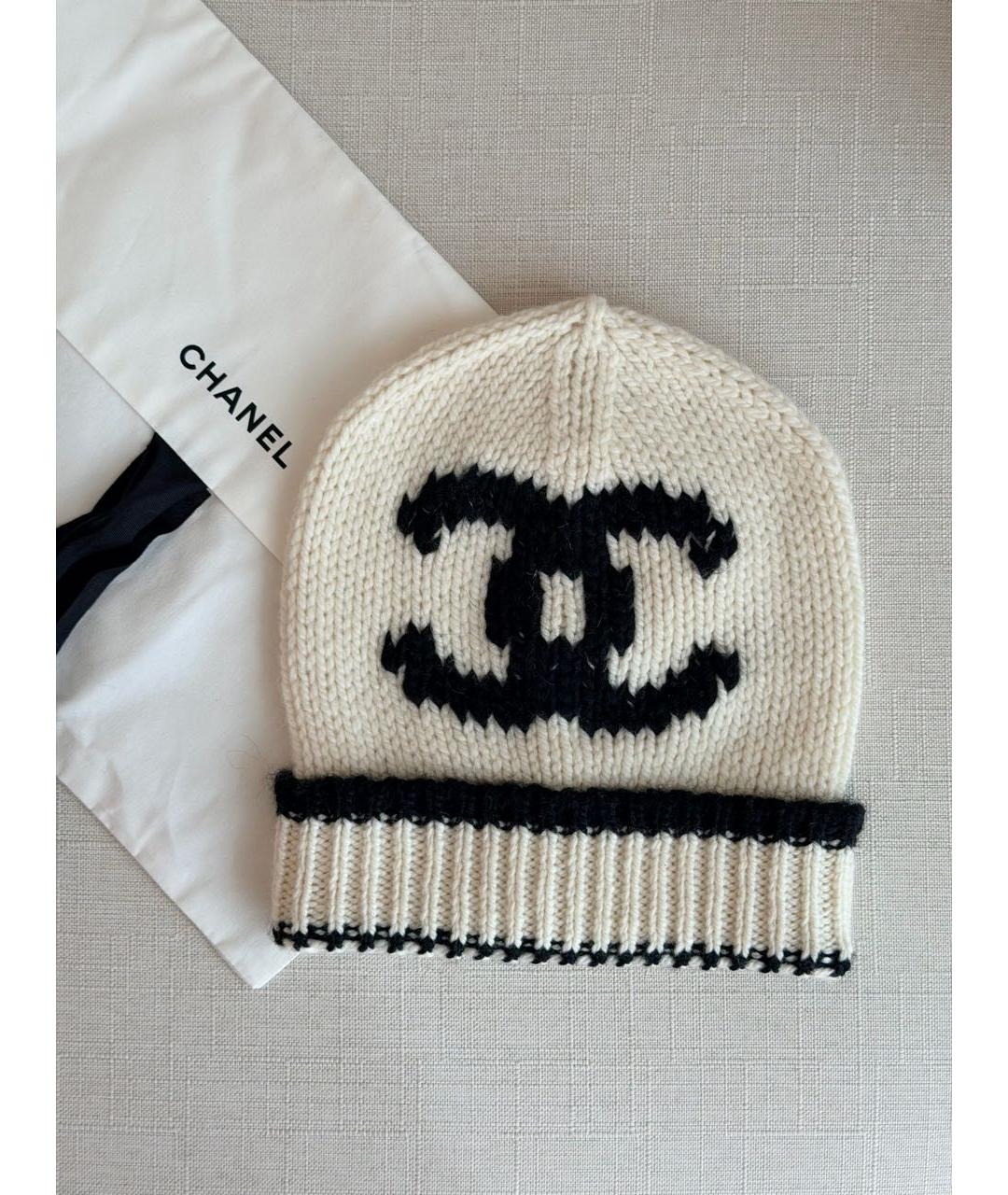 CHANEL Белая шерстяная шапка, фото 3
