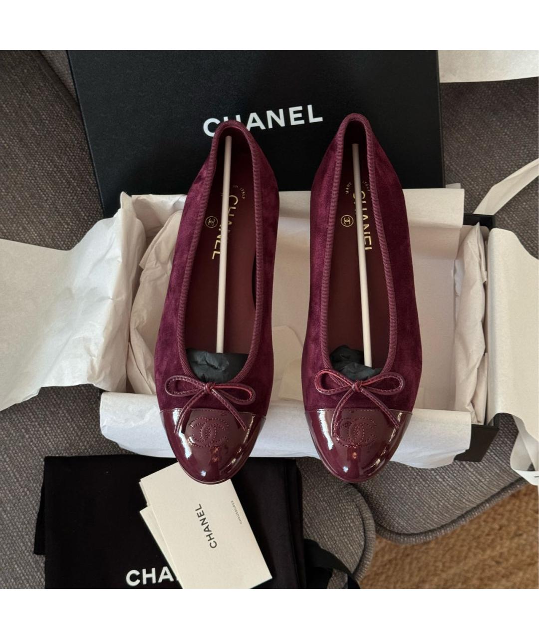 CHANEL Бордовые замшевые балетки, фото 3