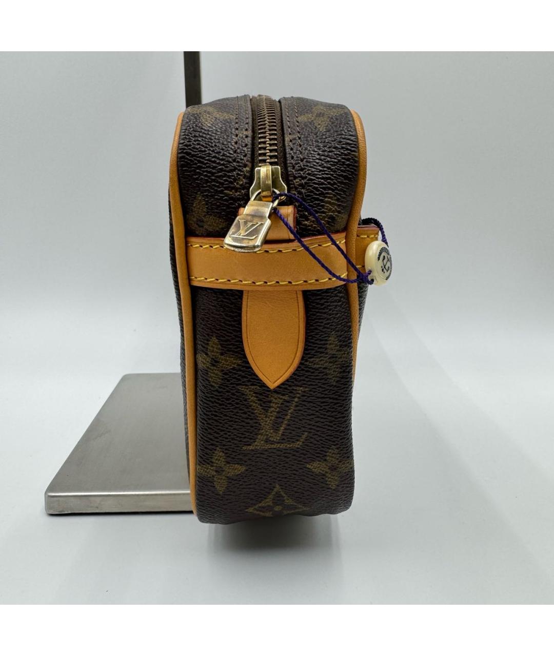 LOUIS VUITTON Коричневая кожаная сумка на плечо, фото 4