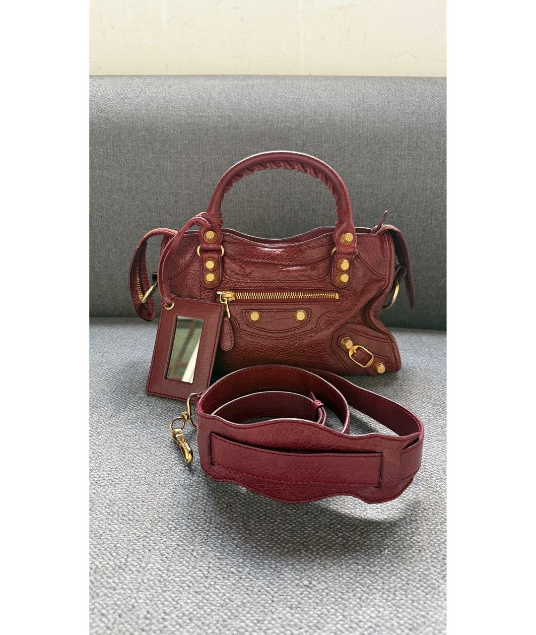 BALENCIAGA Бордовая кожаная сумка с короткими ручками, фото 2