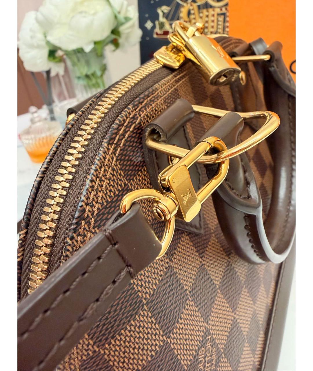 LOUIS VUITTON Коричневая кожаная сумка через плечо, фото 2