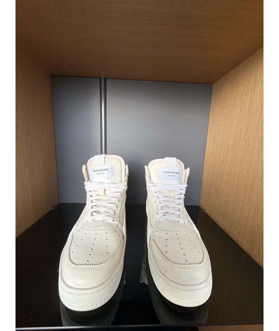 THOM BROWNE Белые кожаные высокие кроссовки / кеды, фото 2