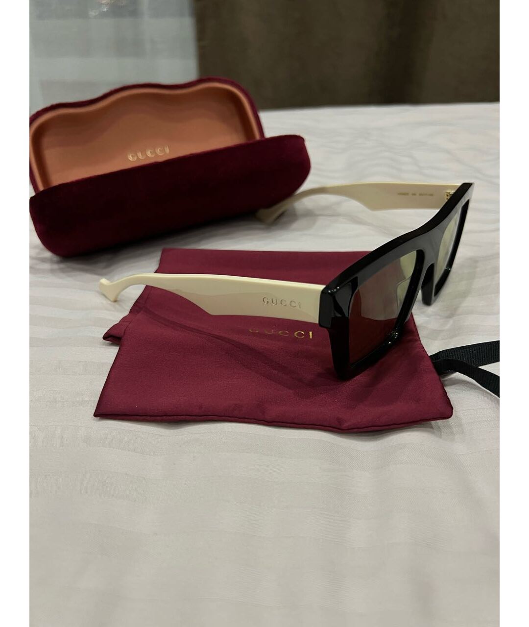 GUCCI Черные пластиковые солнцезащитные очки, фото 2