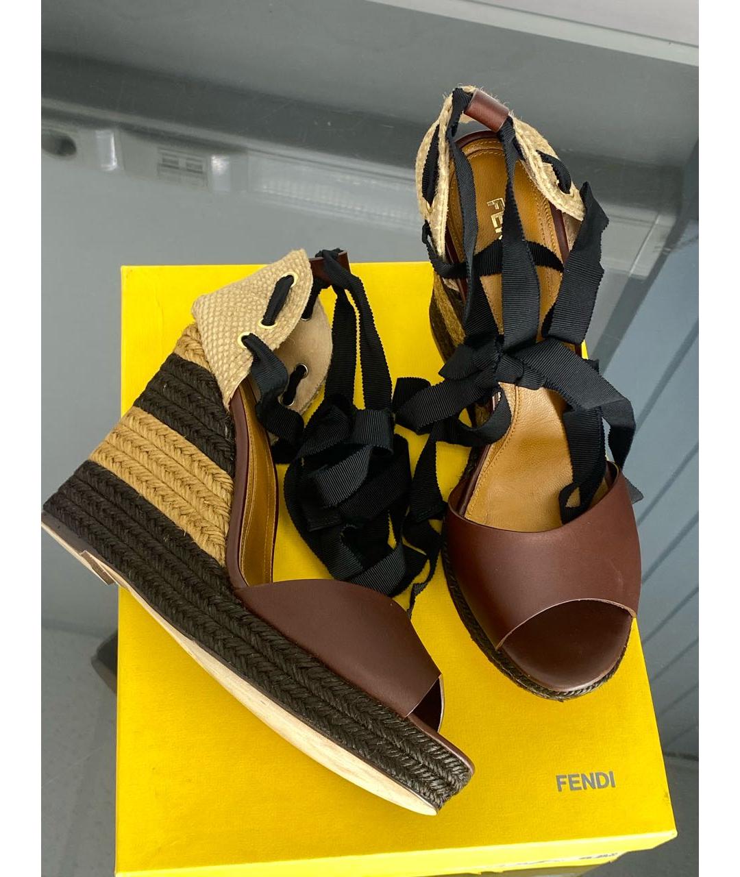 FENDI Коричневые кожаные босоножки, фото 7
