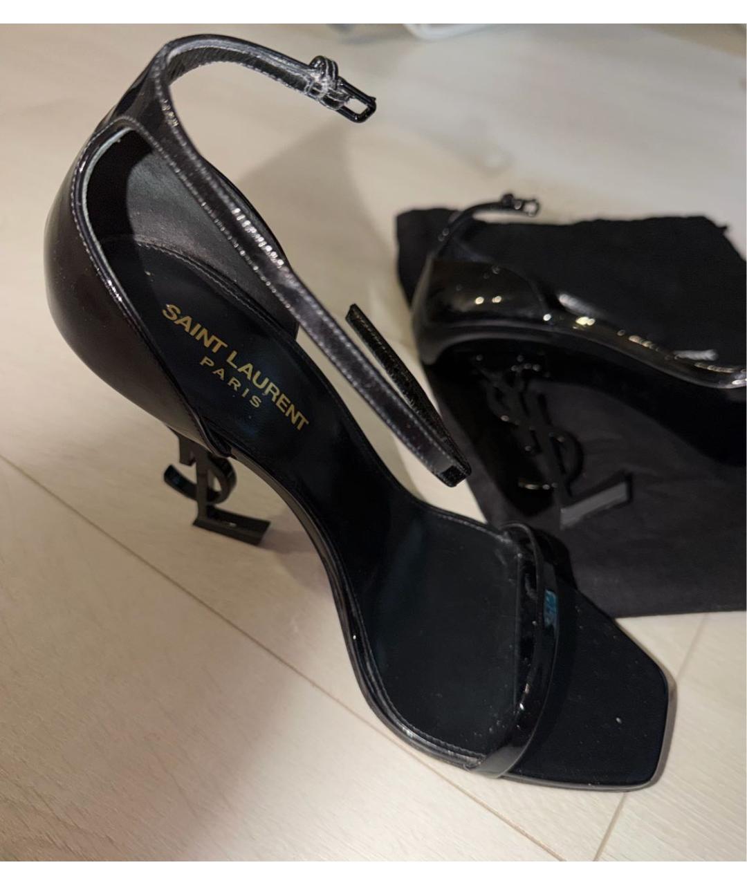 SAINT LAURENT Черные босоножки из лакированной кожи, фото 4