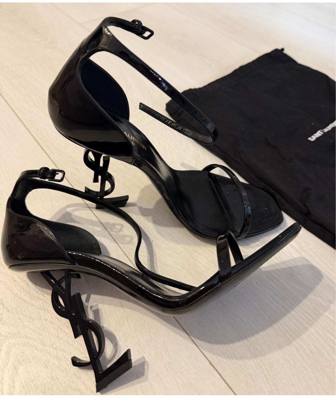 SAINT LAURENT Черные босоножки из лакированной кожи, фото 2