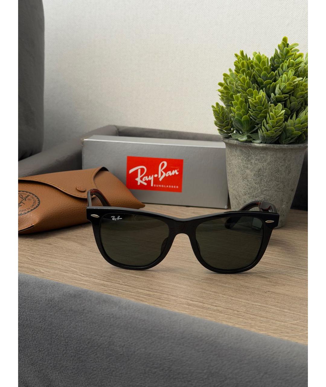 RAY BAN Черные пластиковые солнцезащитные очки, фото 3