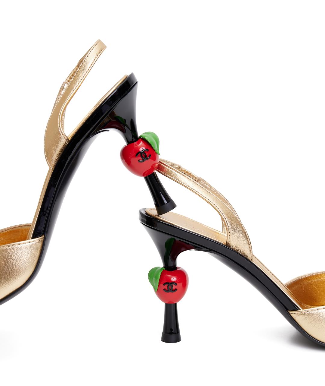 CHANEL Золотые кожаные туфли, фото 6