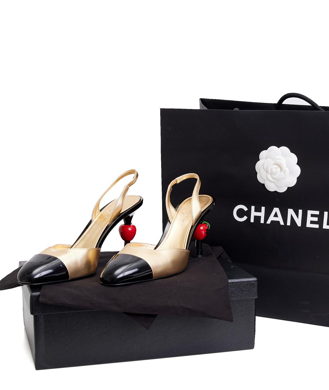 CHANEL Золотые кожаные туфли, фото 8