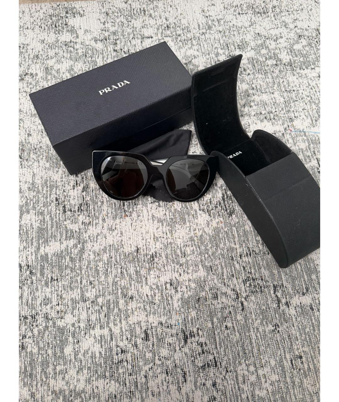 PRADA Черные пластиковые солнцезащитные очки, фото 8
