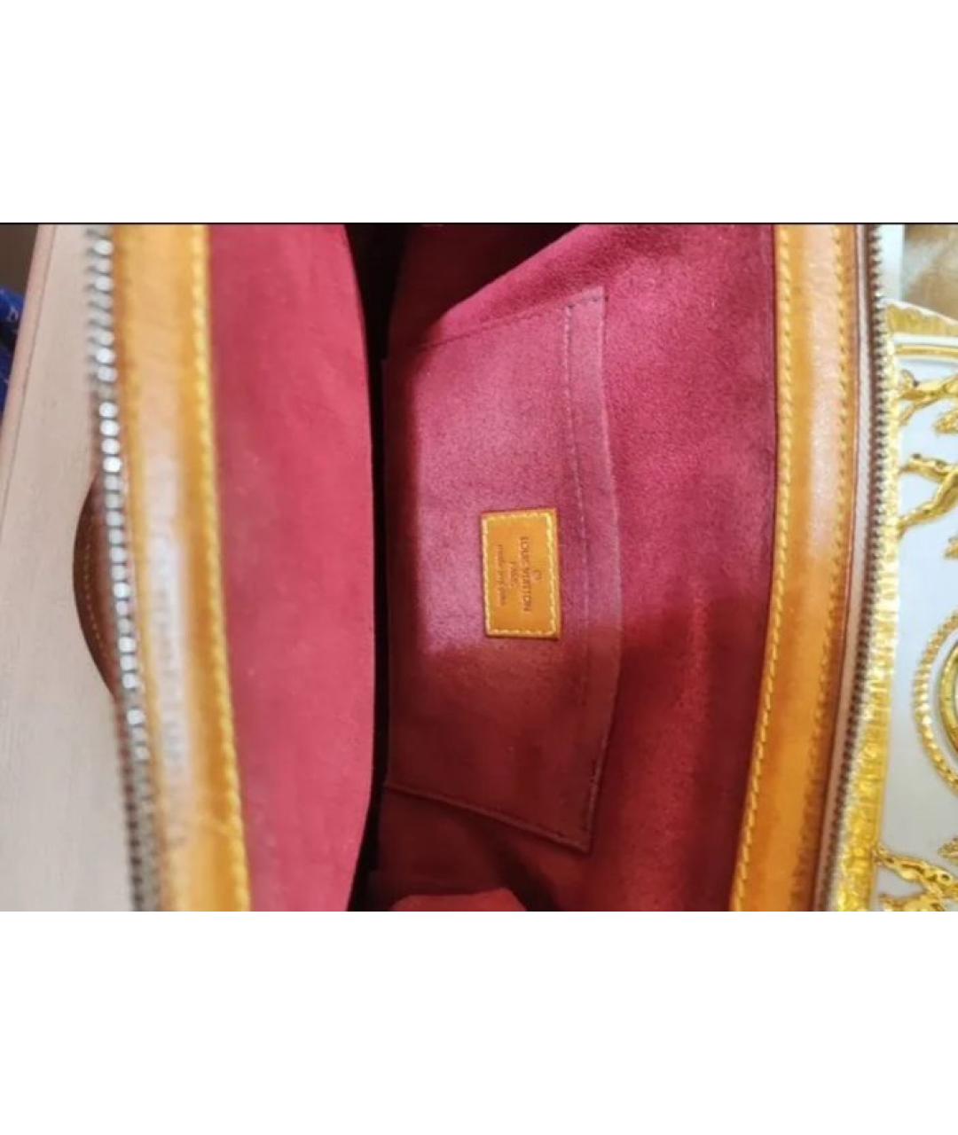 LOUIS VUITTON Белая кожаная сумка с короткими ручками, фото 5