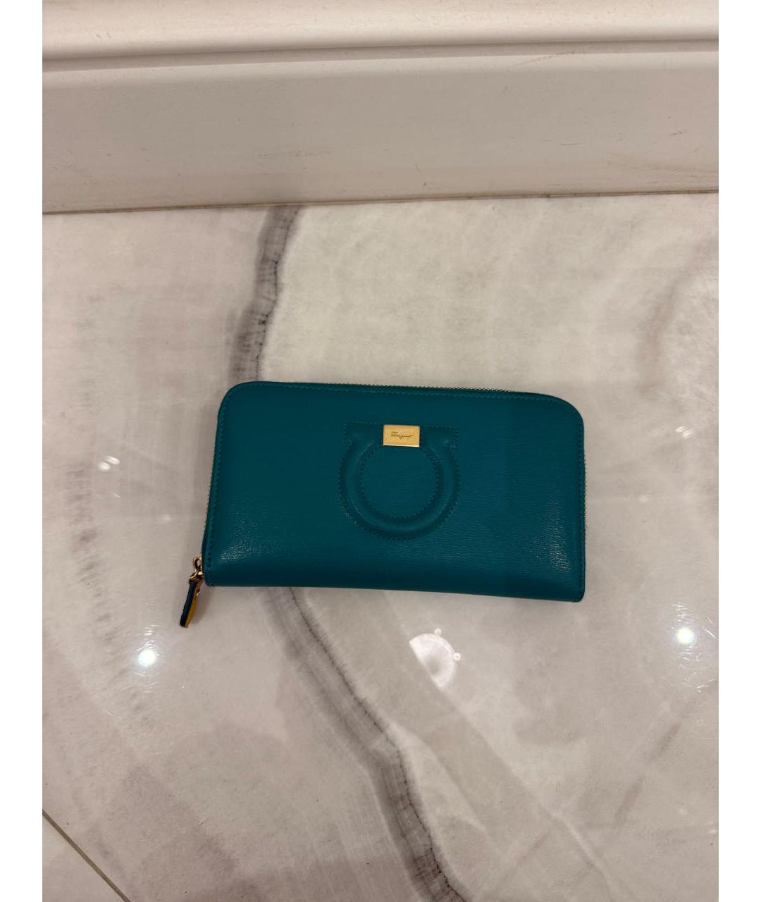 FERRAGAMO Бирюзовый кожаный кошелек, фото 7