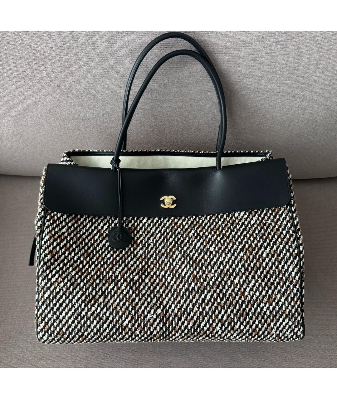 CHANEL Черная кожаная сумка тоут, фото 2