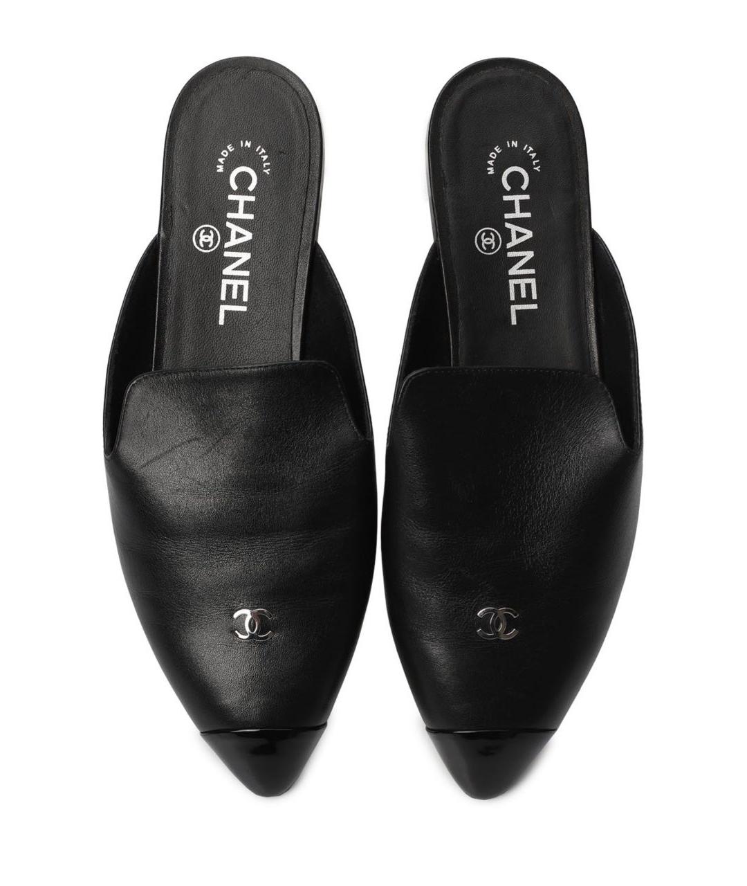 CHANEL Черные кожаные мюли, фото 2