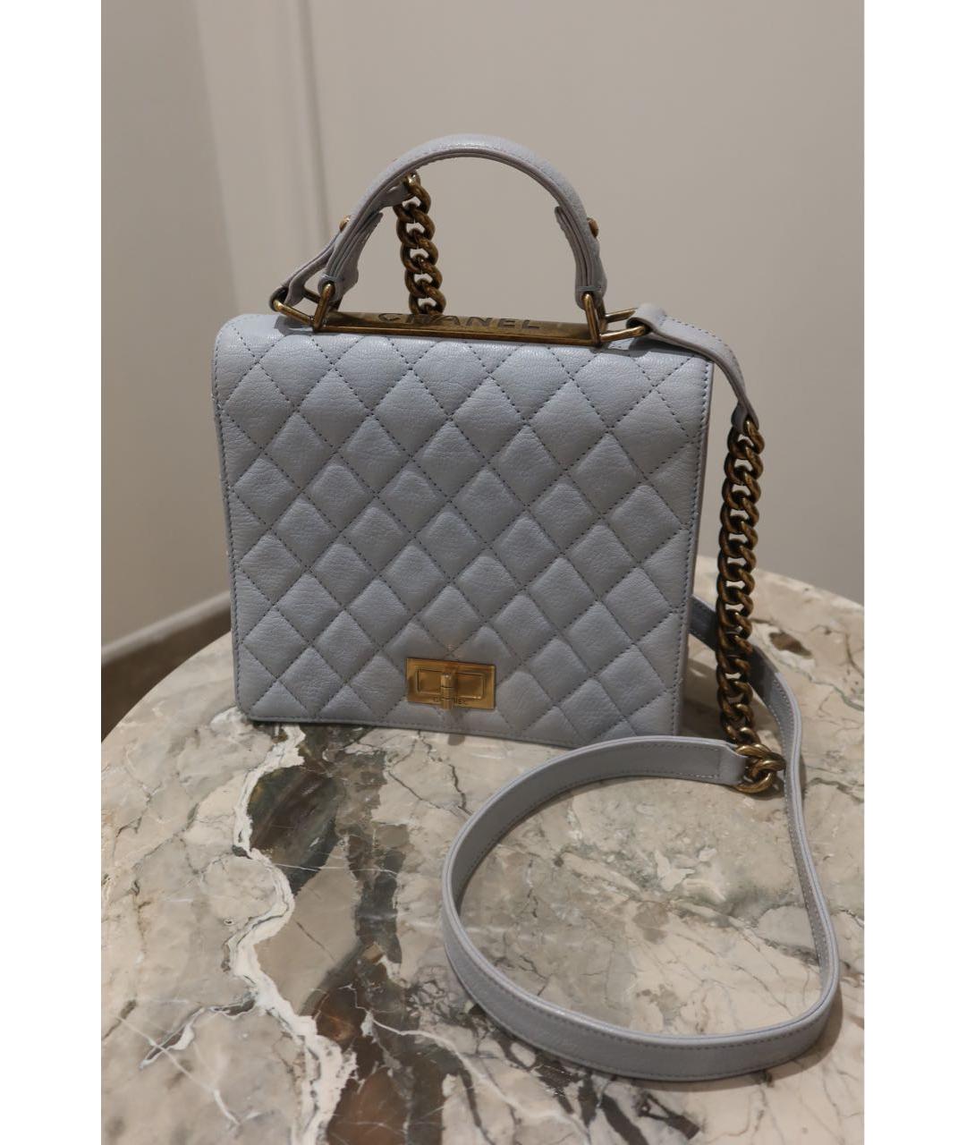 CHANEL Голубая кожаная сумка с короткими ручками, фото 2