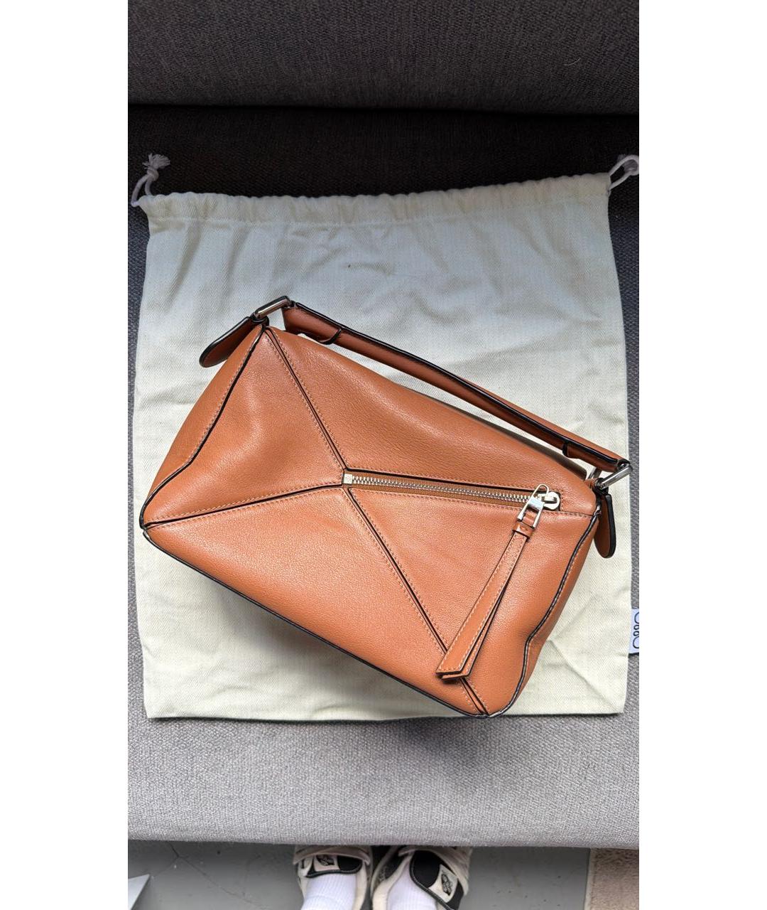 LOEWE Коричневая кожаная сумка через плечо, фото 3
