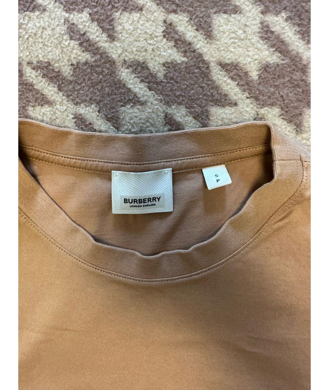BURBERRY Коричневая хлопко-эластановая футболка, фото 3