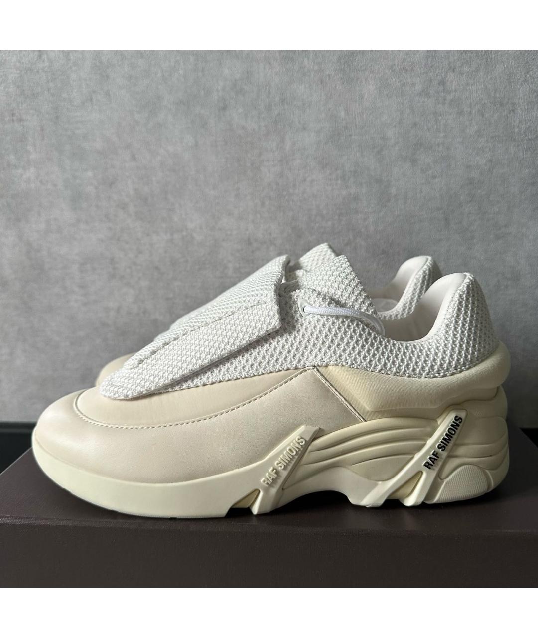 RAF SIMONS Белые кожаные низкие кроссовки / кеды, фото 3