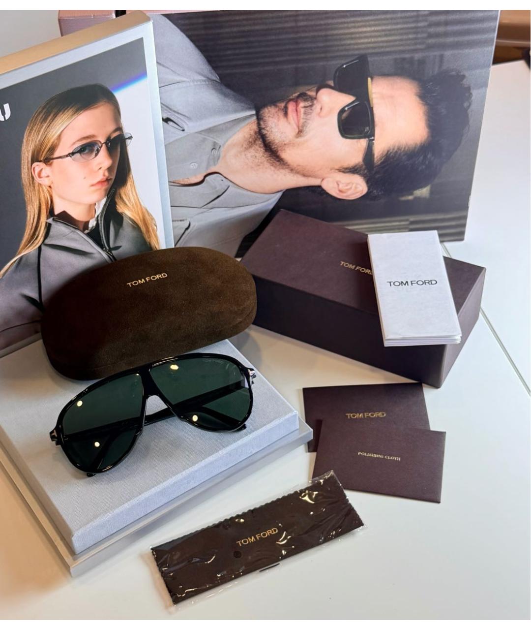 TOM FORD Черные пластиковые солнцезащитные очки, фото 4