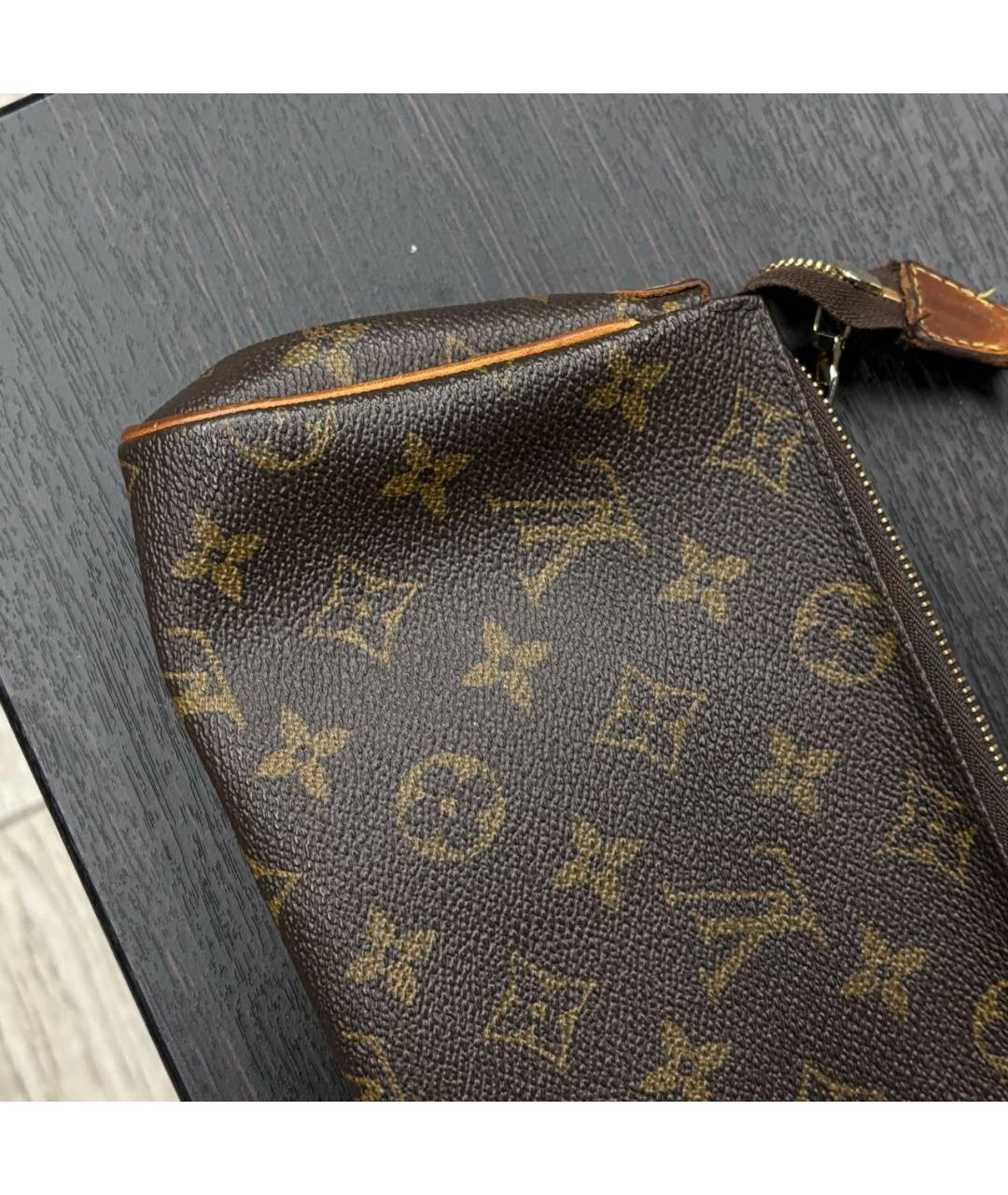 LOUIS VUITTON Коричневая кожаная сумка с короткими ручками, фото 2