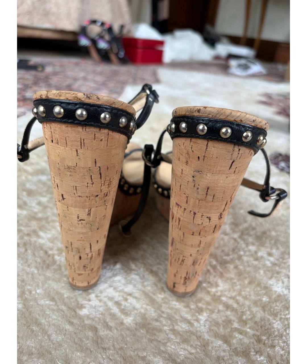 CHRISTIAN LOUBOUTIN Черные кожаные босоножки, фото 4