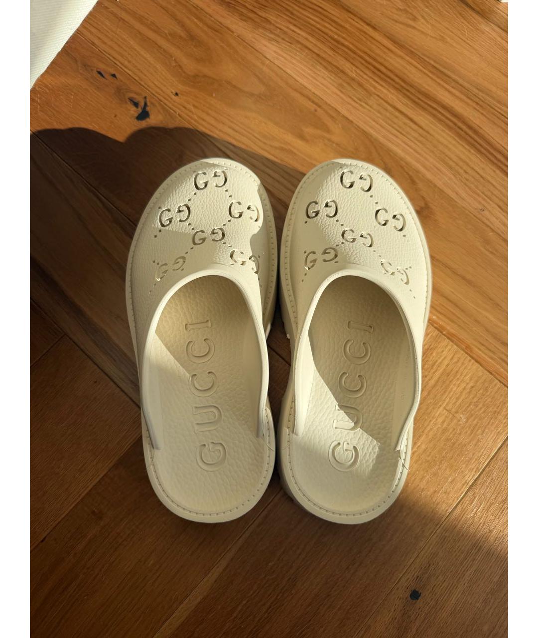 GUCCI Бежевые резиновые сабо, фото 4