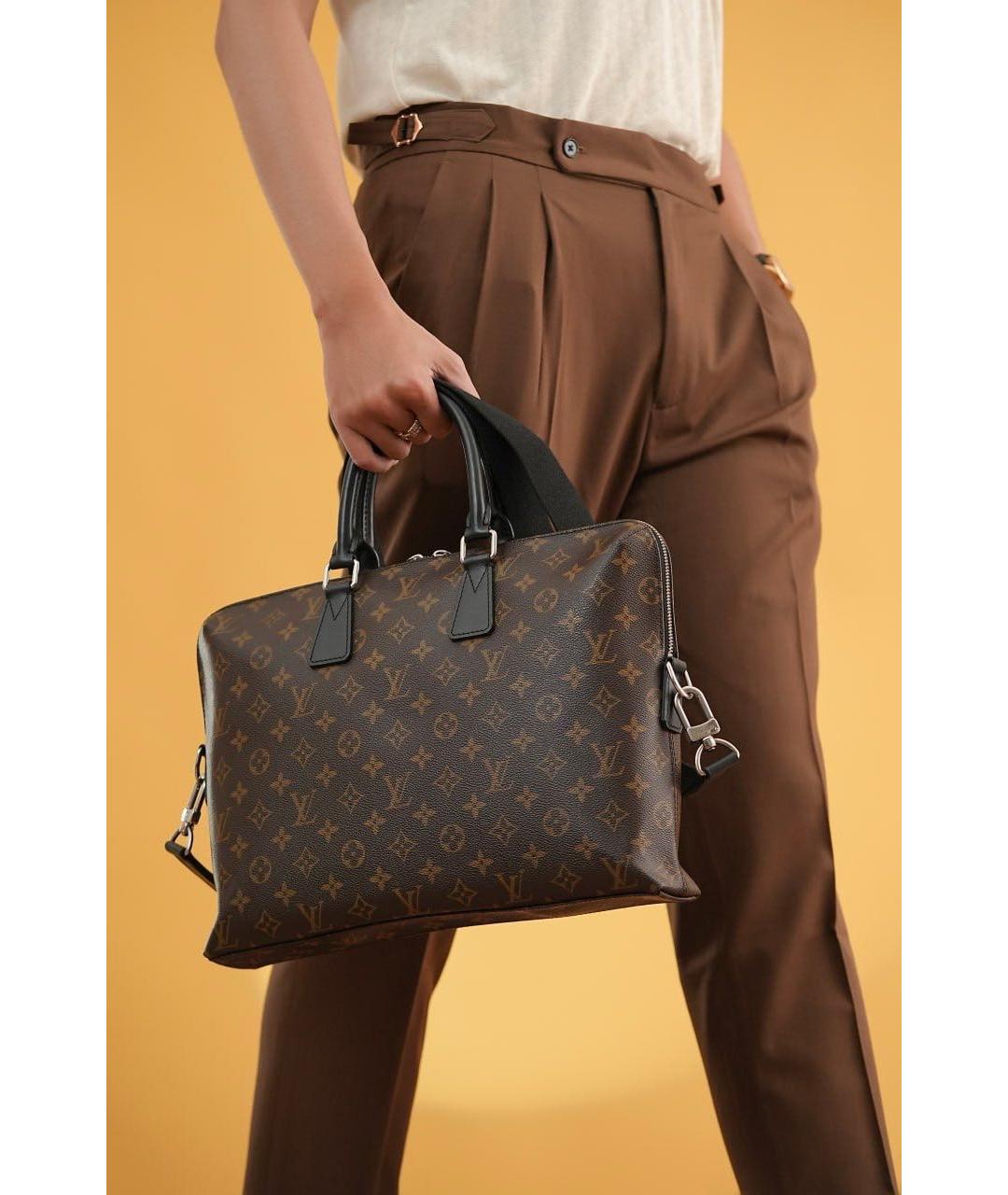LOUIS VUITTON Коричневый портфель, фото 8