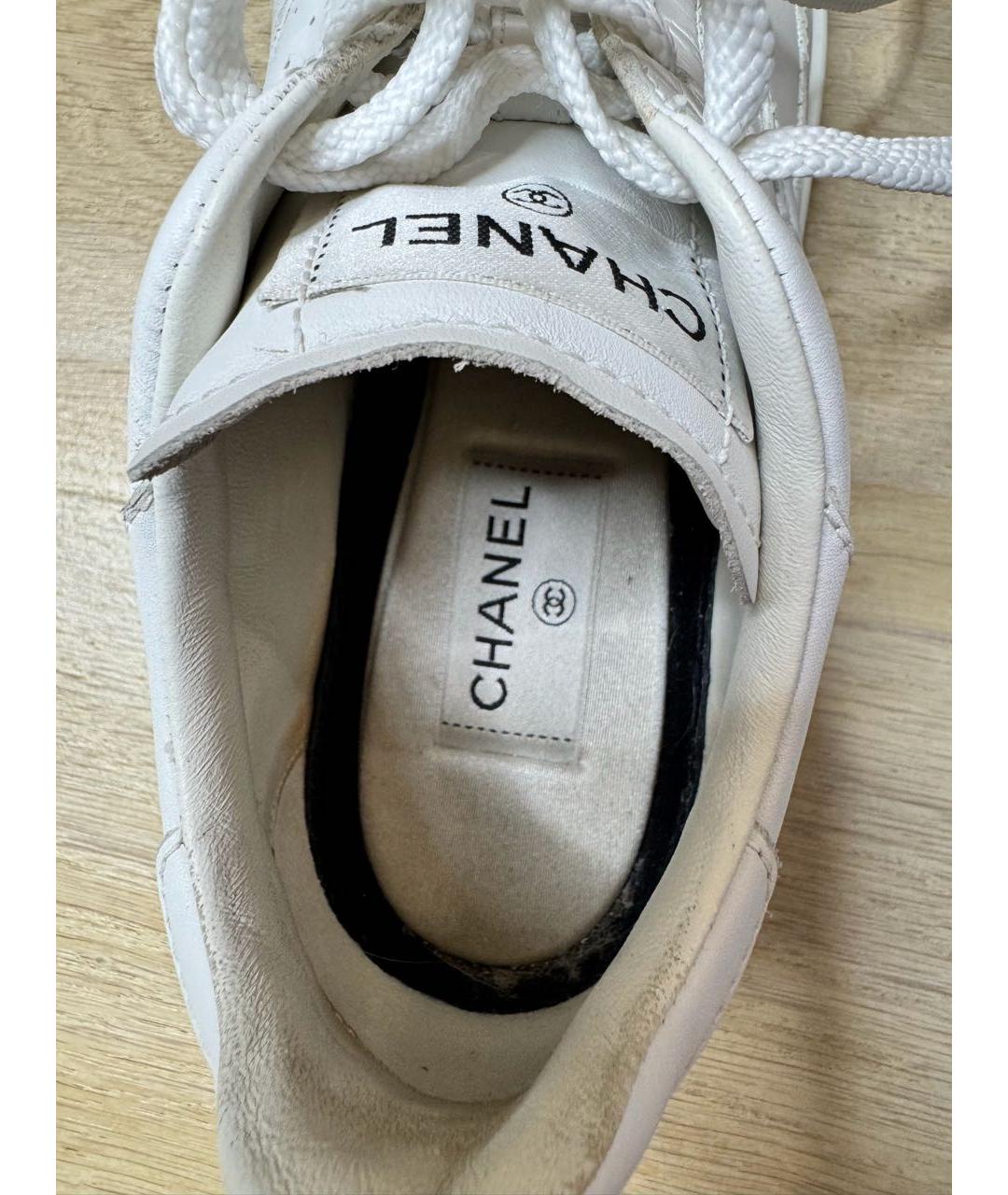 CHANEL Белые кожаные кеды, фото 3