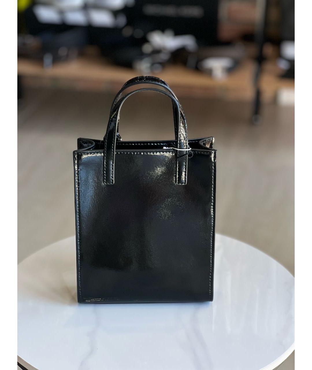 MARC JACOBS Черная сумка с короткими ручками из лакированной кожи, фото 3