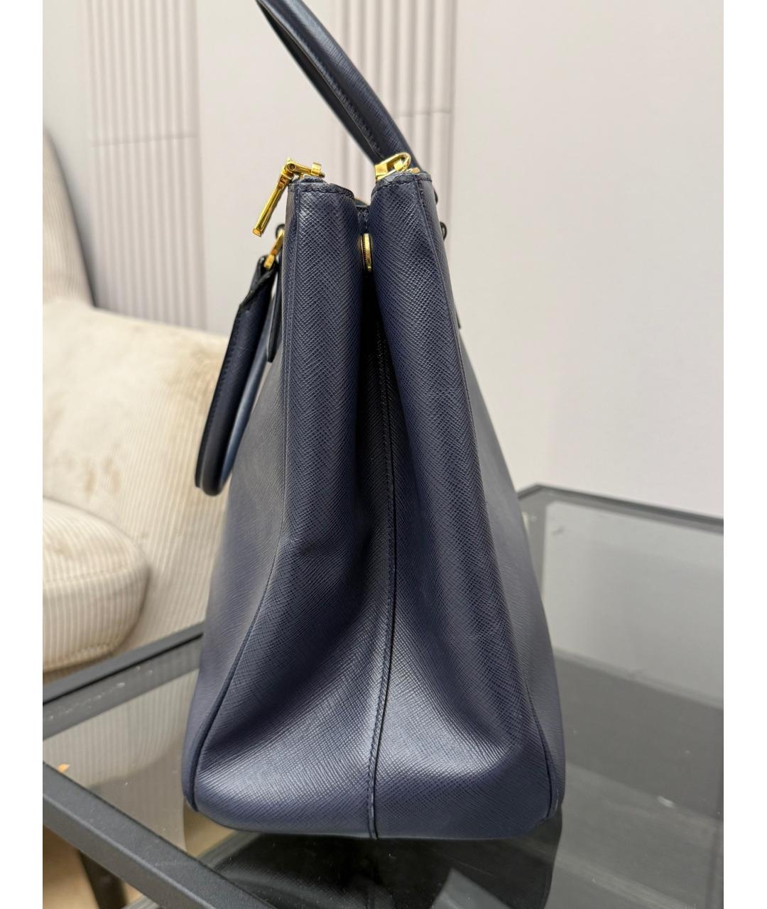 PRADA Темно-синяя кожаная сумка с короткими ручками, фото 5