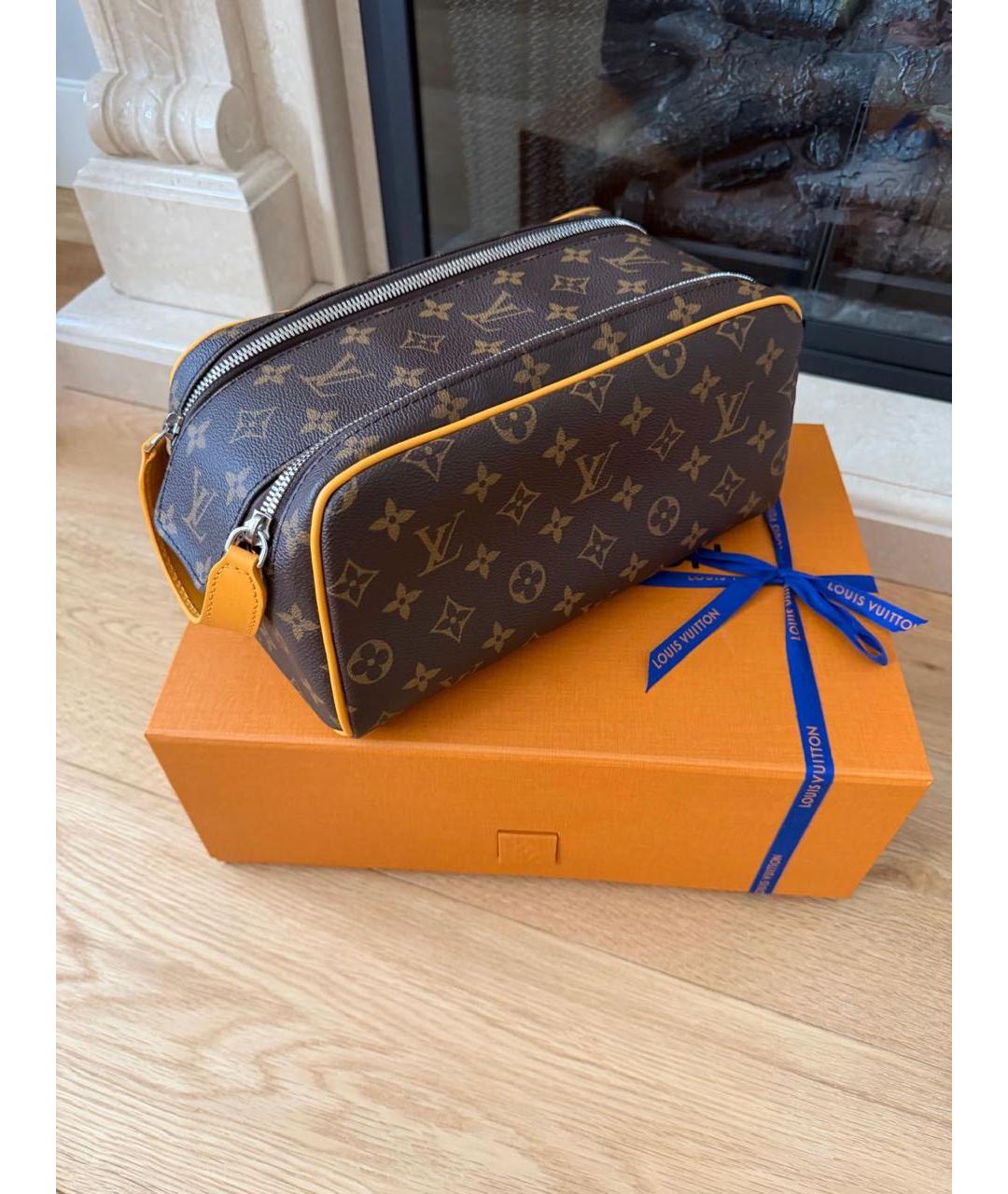 LOUIS VUITTON Коричневая косметичка, фото 2