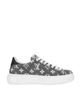 LOUIS VUITTON Кроссовки