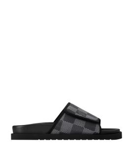 LOUIS VUITTON Шлепанцы