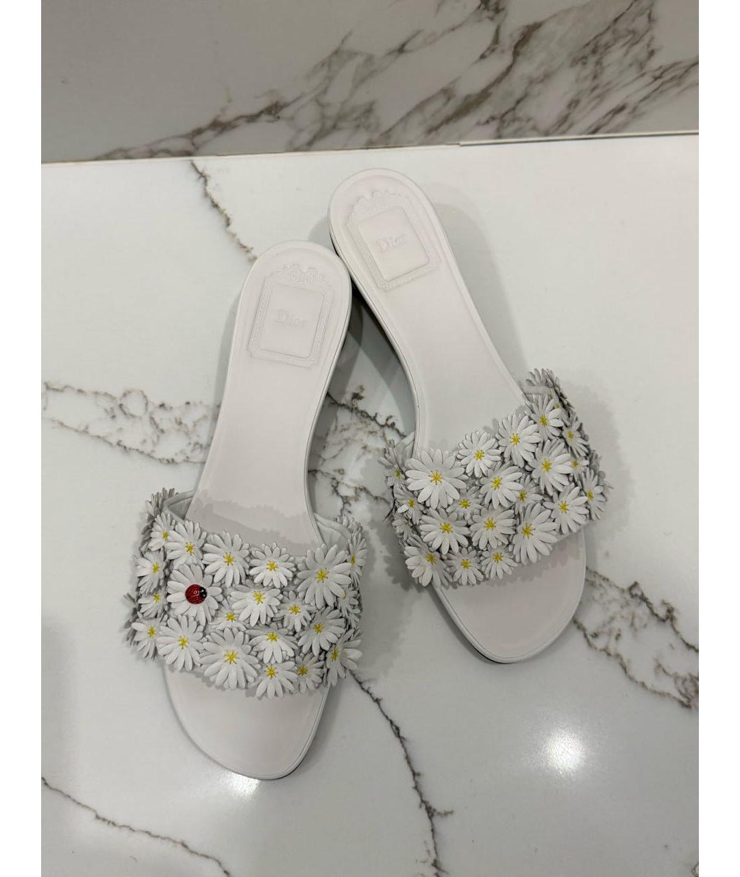 CHRISTIAN DIOR Белые кожаные босоножки, фото 6