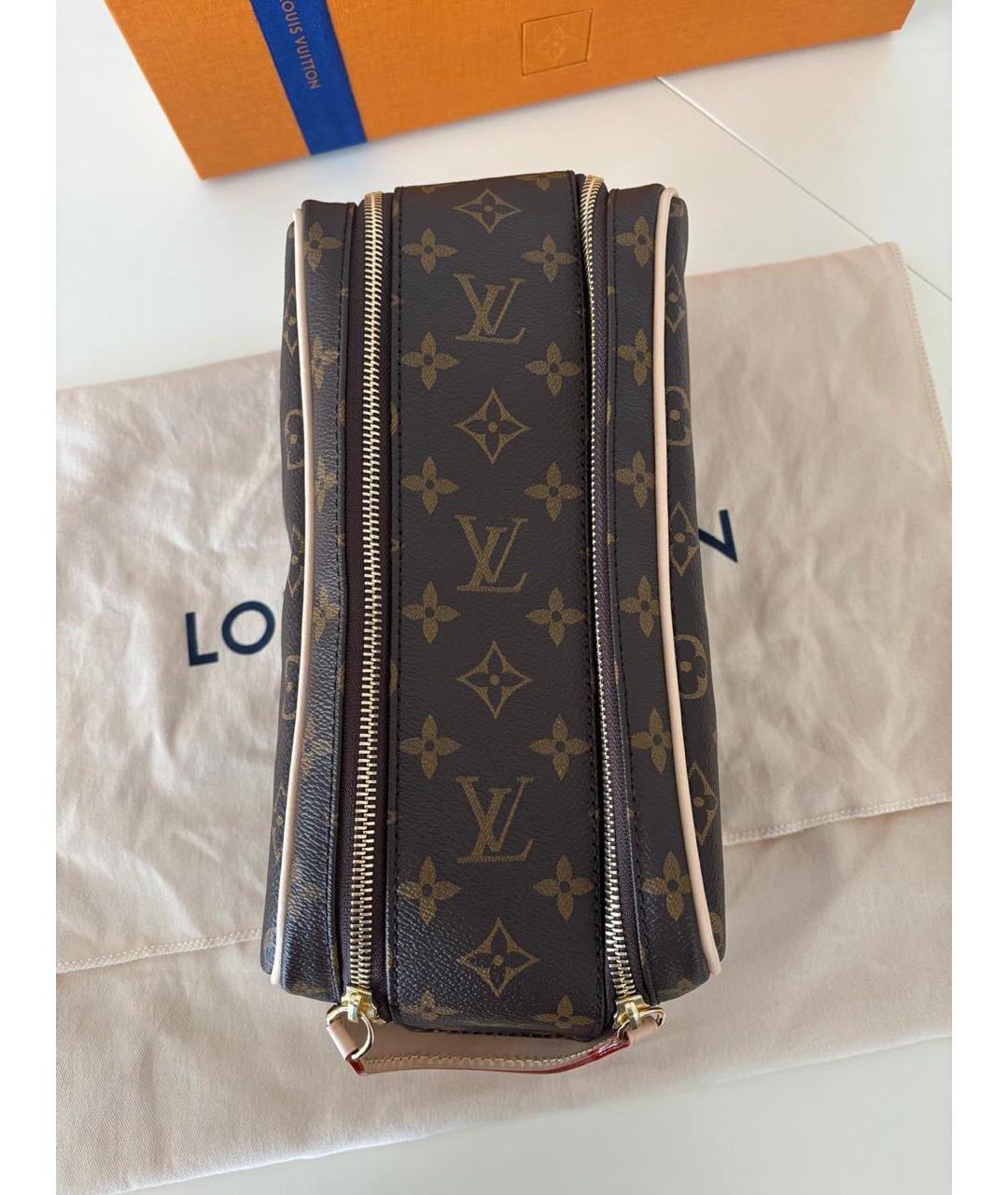 LOUIS VUITTON Коричневая косметичка, фото 3
