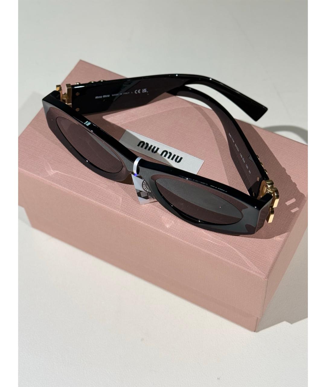 MIU MIU Черные пластиковые солнцезащитные очки, фото 3