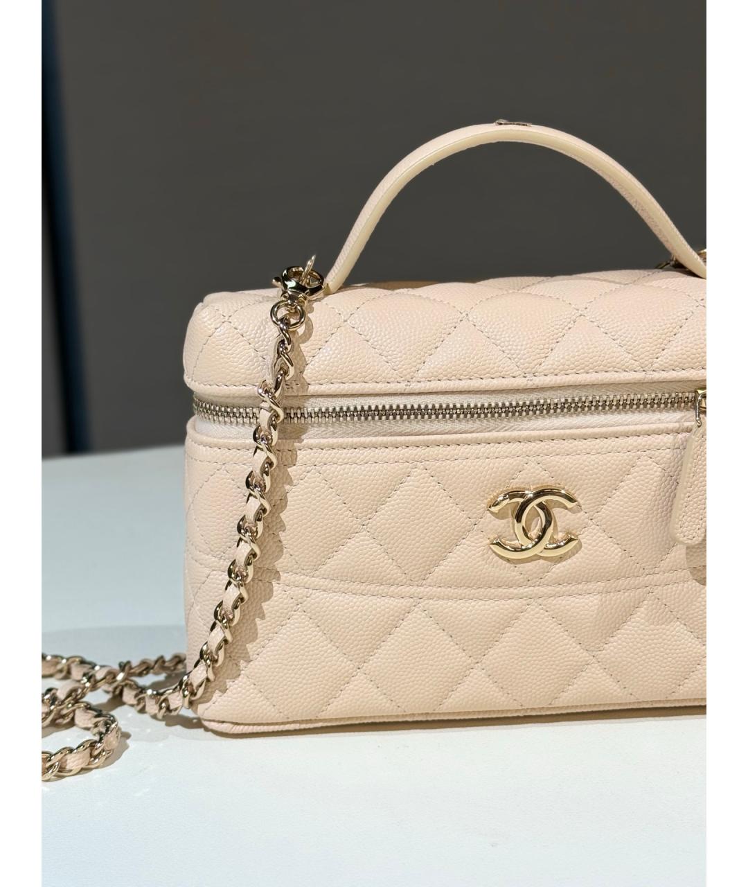 CHANEL Бежевая кожаная сумка через плечо, фото 3