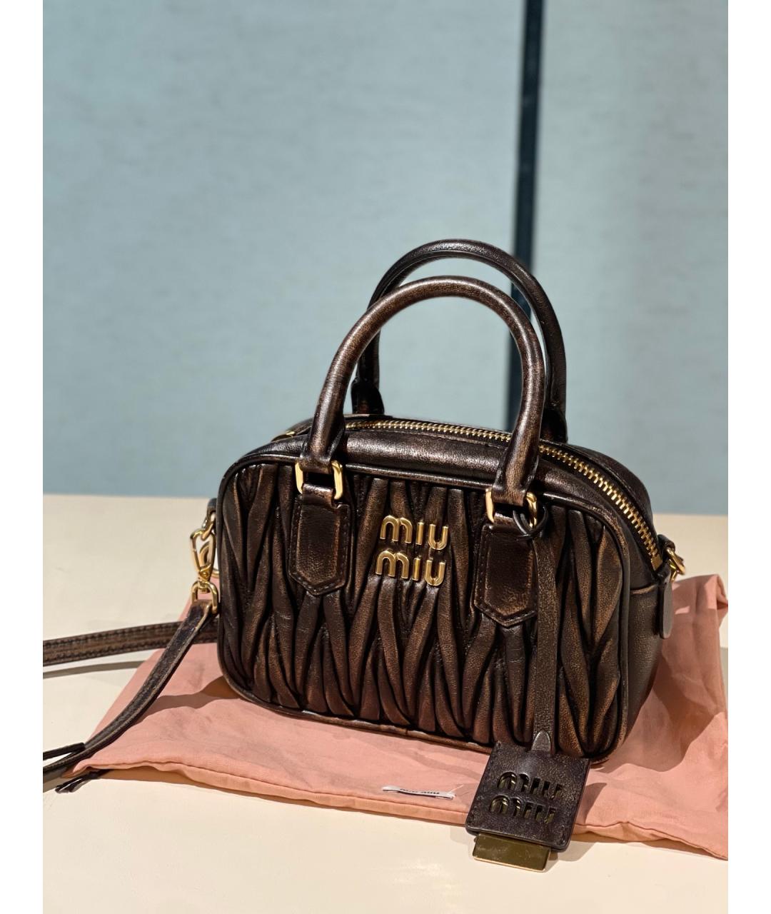 MIU MIU Коричневая кожаная сумка с короткими ручками, фото 7