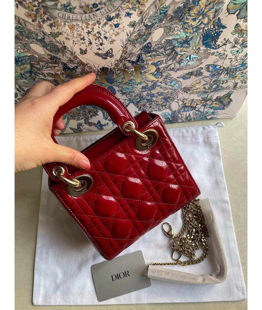 CHRISTIAN DIOR Красная сумка с короткими ручками из лакированной кожи, фото 4