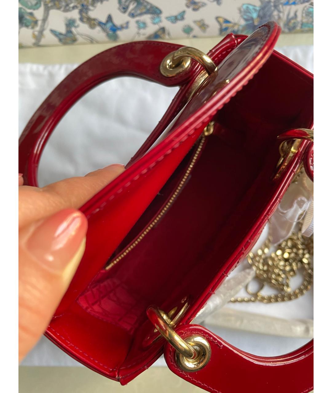 CHRISTIAN DIOR Красная сумка с короткими ручками из лакированной кожи, фото 7