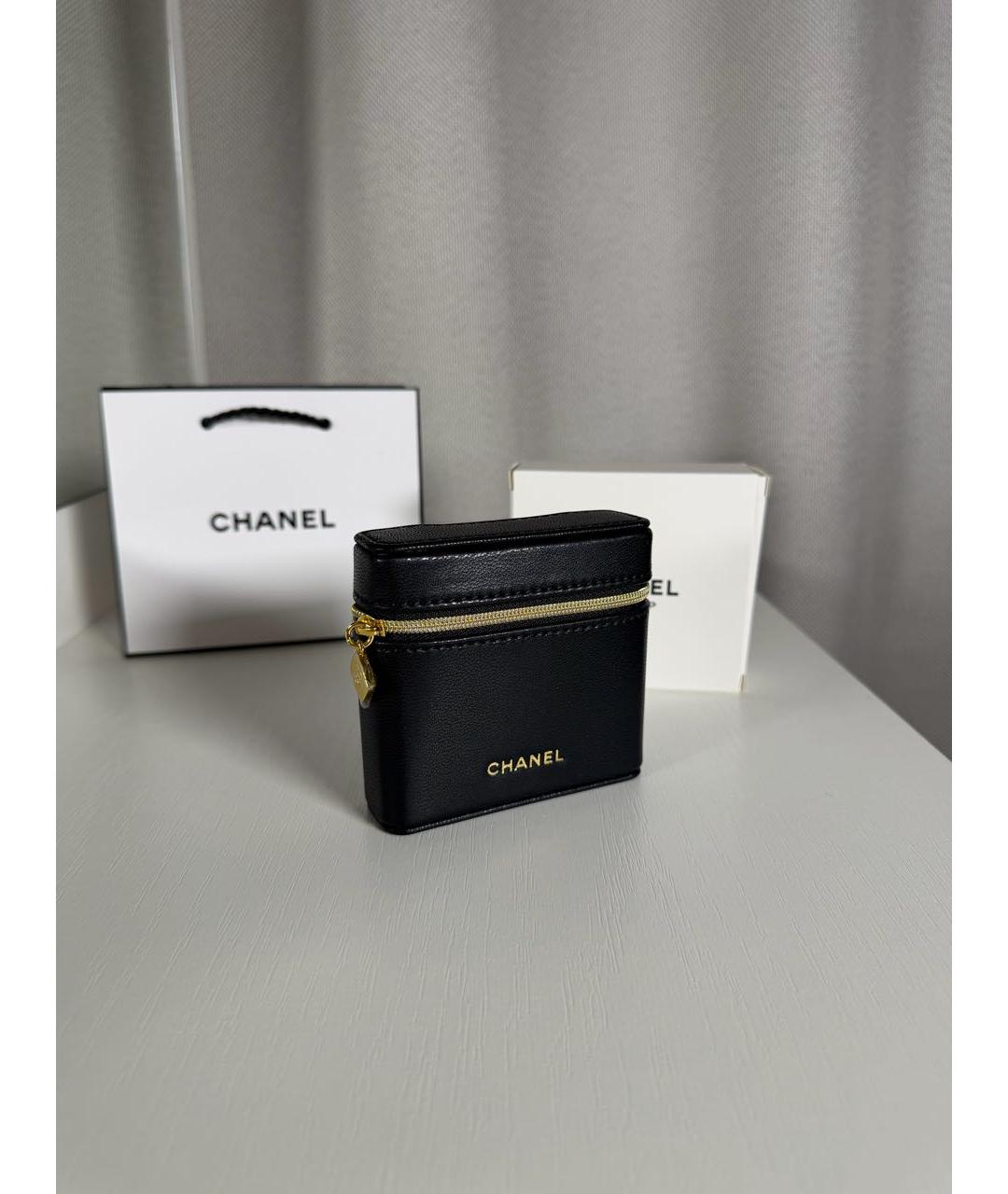 CHANEL Черная косметичка, фото 3