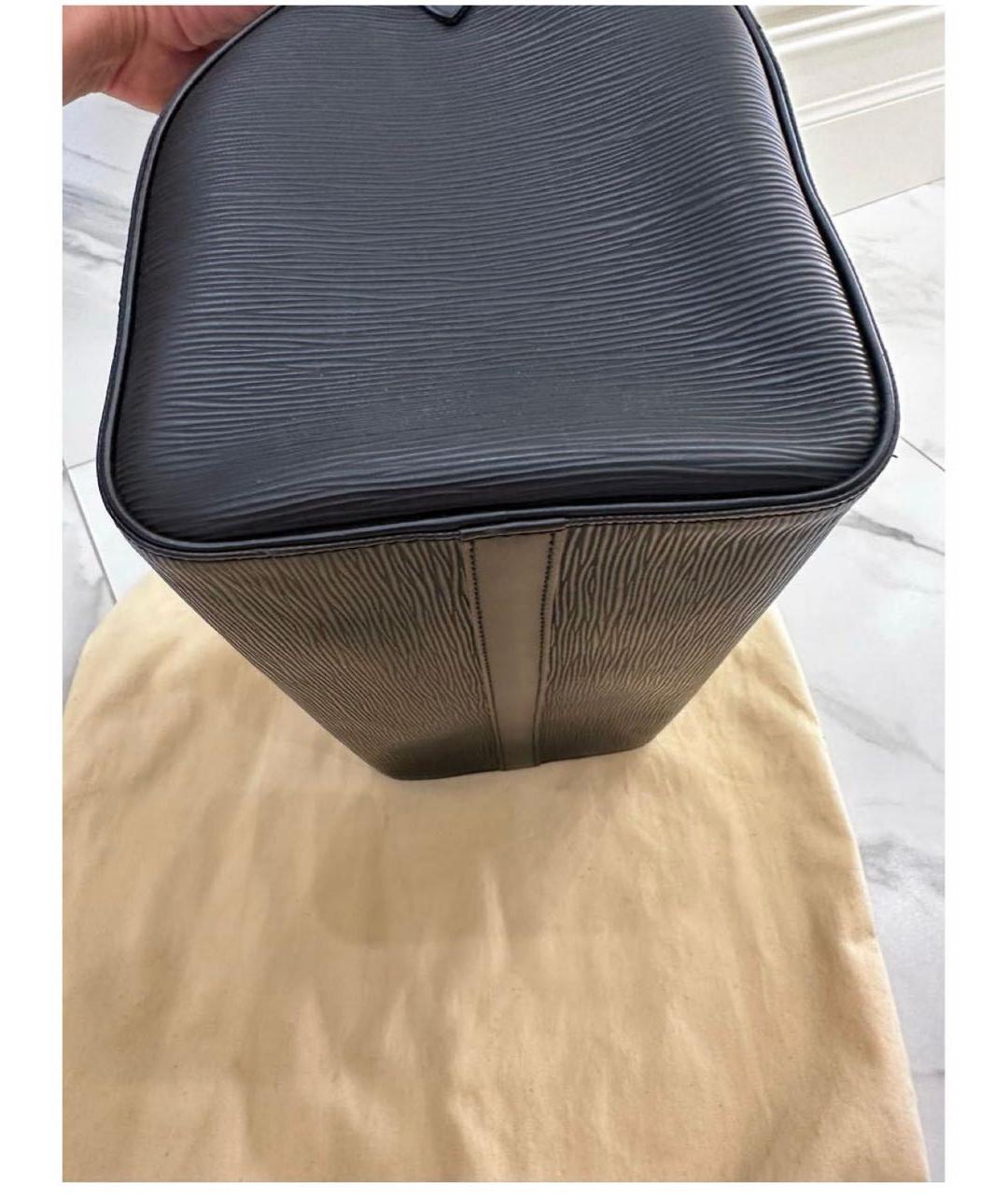 LOUIS VUITTON Черная кожаная сумка с короткими ручками, фото 7