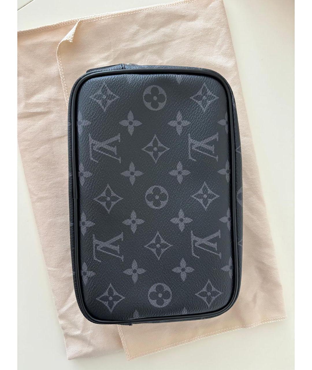 LOUIS VUITTON Черная косметичка, фото 7