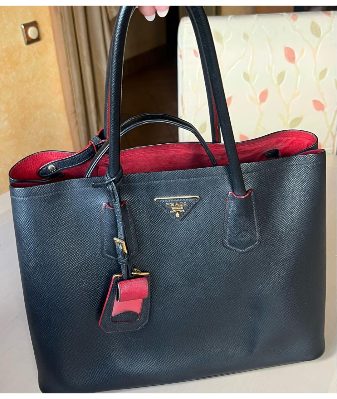 PRADA Черная кожаная сумка тоут, фото 5