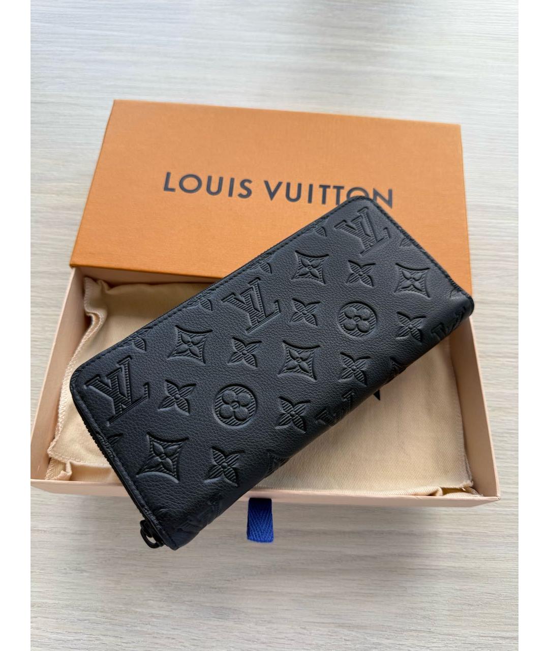 LOUIS VUITTON Черный кожаный кошелек, фото 2